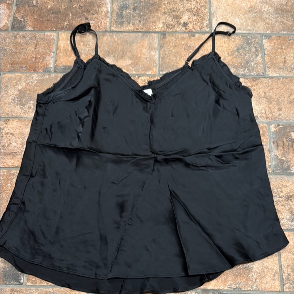 Wilfred Ruffle Tank - Picture 4 of 4